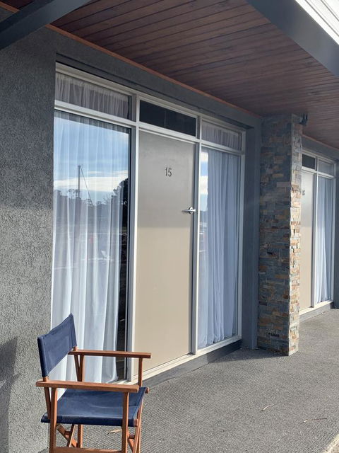 The Waterfront Wynyard - Accommodation Georgetown 40