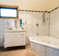 Driftwood Strahan Villas - Accommodation Georgetown