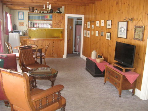 The Grove Cottages - Accommodation Georgetown 5