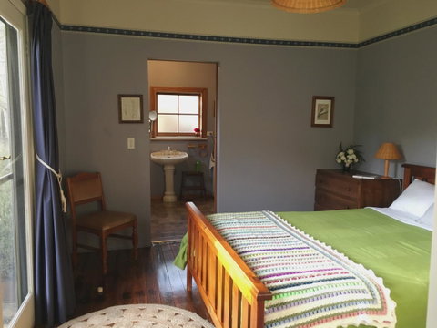 Walnut Cottage - Accommodation Georgetown 1