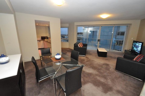 North Sydney Fully Self Contained Modern 2 Bed Apartment (2207BER) - Accommodation Georgetown 0