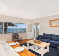 Ocean Blue Apartment One - oceanfront apartment - Accommodation Georgetown