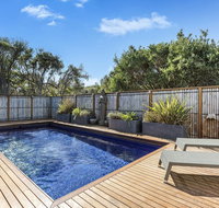 Ocean Luxe Retreat Luxury House with pool tennis court fireplace walk to beach - Accommodation Georgetown