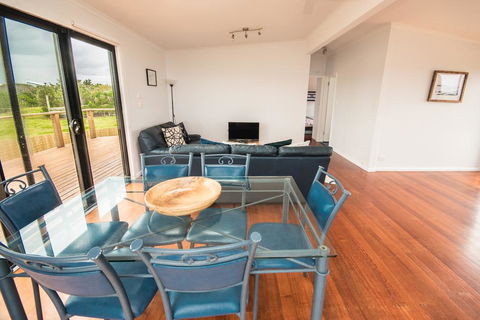 Ocean View Getaway - Accommodation Georgetown 2