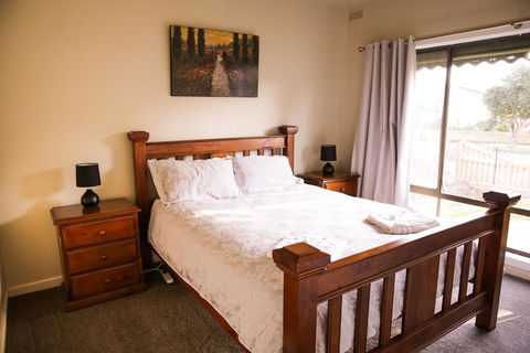 Ocean Views - Accommodation Georgetown 2