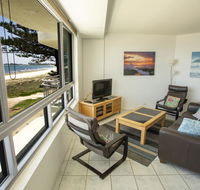 Oceanside Resort - Absolute Beachfront Apartments - Accommodation Georgetown