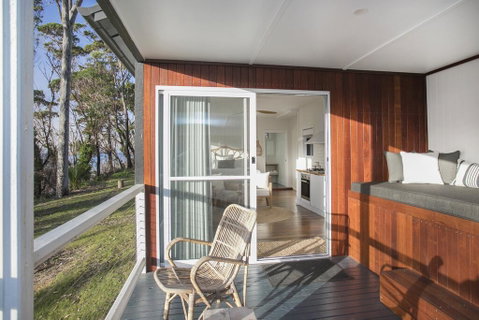 Pebbly Beach Escape - Accommodation Georgetown 3