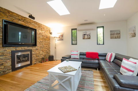 PIER 55 - DROMANA... - Accommodation Georgetown 0