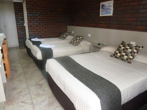 Pioneer Lodge Motel - Accommodation Georgetown 0