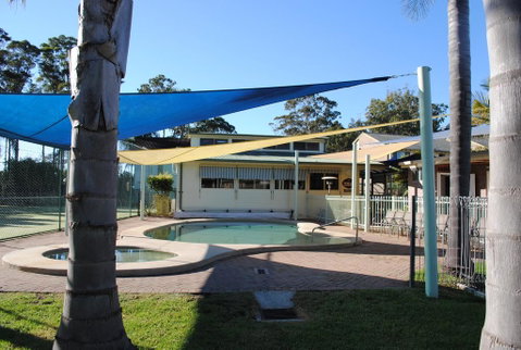 Pleasurelea Tourist Resort & Caravan Park - Accommodation Georgetown 0