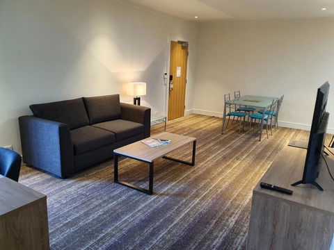 Porter's Plainland Hotel - Accommodation Georgetown 2