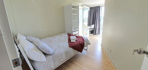 Private Modern Room - Plaza Building- In City Centre! - Accommodation Georgetown 0