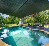 Private Pool Big Backyard Aircon - Paradise - Accommodation Georgetown