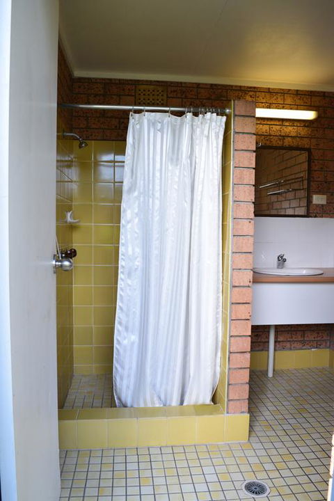 Pyramid Holiday Park - Accommodation Georgetown 3