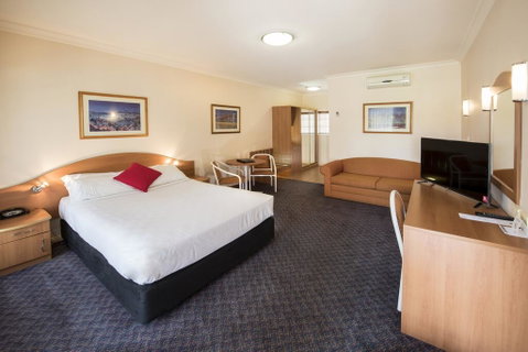 Quality Inn Penrith Sydney - Accommodation Georgetown 2