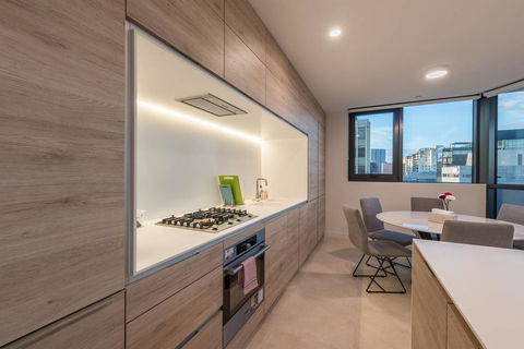 Queens Domain Luxury 2 Bed 2 Bath Apartment - Accommodation Georgetown 2