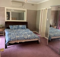 Rebecca self service guest house walk to La Trobe Uni - Accommodation Georgetown