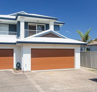Relax at Pacific' 1/26 Pacific Avenue - private duplex with enclosed yard - Accommodation Georgetown
