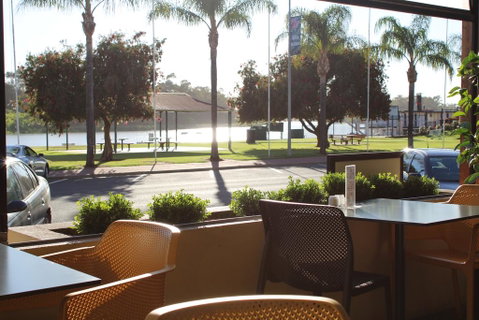 Renmark Hotel Motel - Accommodation Georgetown 3