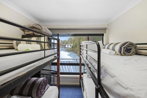 Renmark River Villas And Boats & Bedzzz - Accommodation Georgetown 3