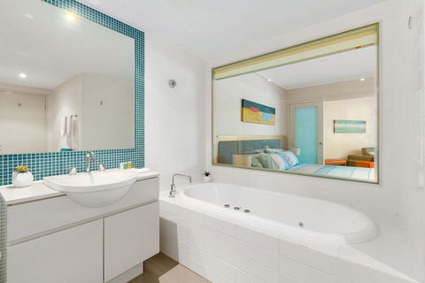 RESORT & SPA WITH PRIVATE PLUNGE POOL 7008/09 - Accommodation Georgetown 2