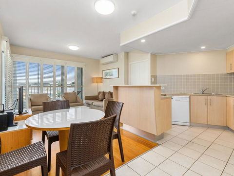 RESORT ON THE BEACH 7225 Dual Room - Accommodation Georgetown 0
