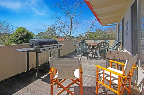 REST ASHORE At MOLLYMOOK - Accommodation Georgetown 0