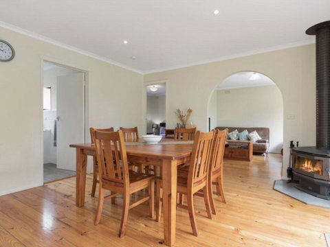 Rest Easy In Rye - Accommodation Georgetown 1