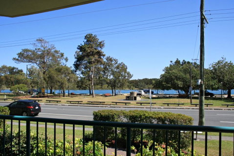 RIVERVIEW, UNIT 6, CURRUMBIN - Accommodation Georgetown 1