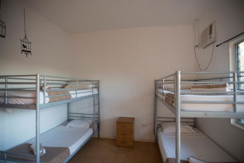 Roey Backpackers And Party Bar - Accommodation Georgetown 2
