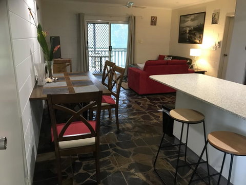 Royal Palm Cottage, Entire Two Bedroom 2 Bathroom House With Pool - Accommodation Georgetown 1