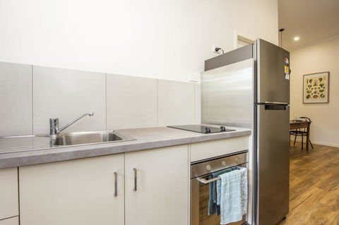 Sail Rock Apartment 2 - Accommodation Georgetown 3