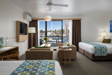 Sails Port Macquarie By Rydges - Accommodation Georgetown 2
