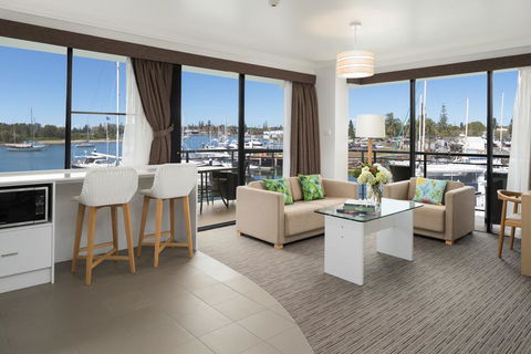 Sails Port Macquarie By Rydges - Accommodation Georgetown 3