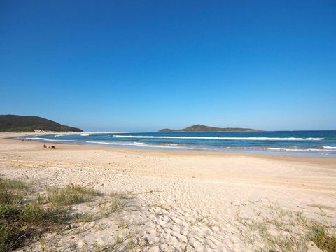 Salt Water @ Fingal Bay - Accommodation Georgetown 3