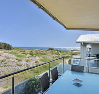 Saltwater Curls Anna Bay Coastal Retreat with Views - Accommodation Georgetown