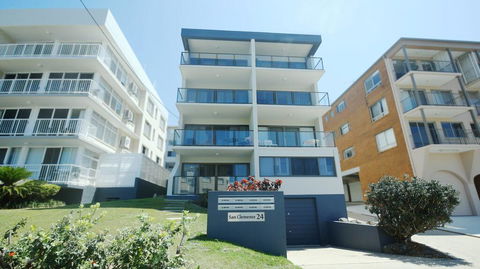 San Clemente U1/ 24 Orvieto Terrace, - Accommodation Georgetown 0