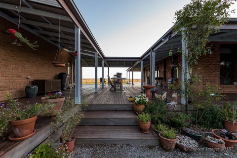 Sanctuary@Waratah - Accommodation Georgetown 1