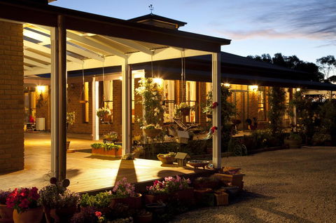 Sanctuary@Waratah - Accommodation Georgetown 3
