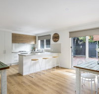 Sand Surf Beach - Beautiful Rye Holiday Home - Accommodation Georgetown