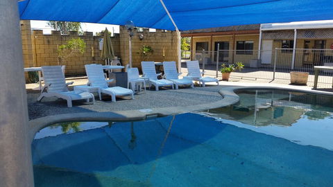 Sandcastle Motel Tin Can Bay - Accommodation Georgetown 1