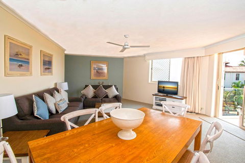 Sandcastles On Currumbin Beach - Accommodation Georgetown 3