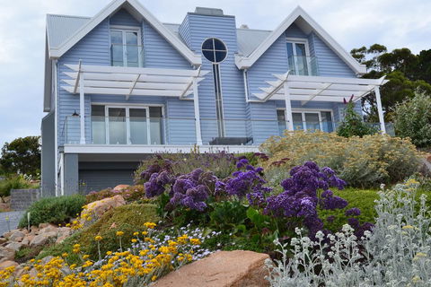 Sapphire Shores Luxury Retreat - Accommodation Georgetown 0