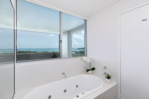Sea Forever On Azure Seas - Airlie Beach - Accommodation Georgetown 3
