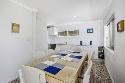 Sea Shack - 29 Pelican Street, Peregian Beach, Noosa Area - Accommodation Georgetown 3