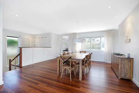 Sea Splash 75 Lorikeet Drive - Accommodation Georgetown 3