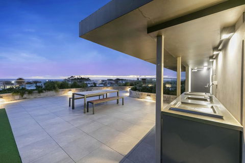 SEA TEMPLE - MORNINGTON - Accommodation Georgetown 1