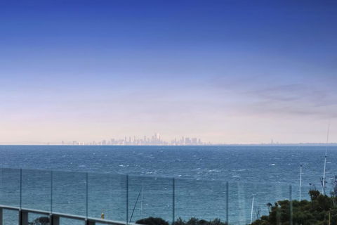 SEA TEMPLE - MORNINGTON - Accommodation Georgetown 3