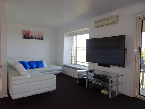 Sea Views At Aqualuna - Accommodation Georgetown 1