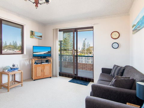 Seabreeze 4 Opposite Bowling Club - Accommodation Georgetown 0